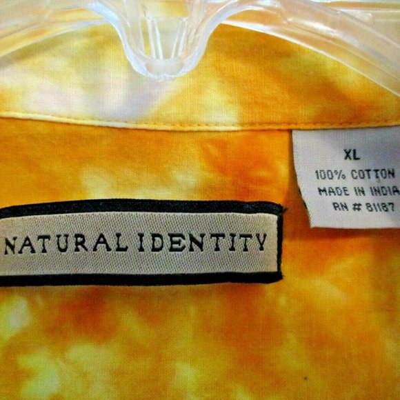 Mens Tie Dye Batik Hawaiian Shirt sz XL Bright Yellow w Blue Petroglyphs - Picture 9 of 9